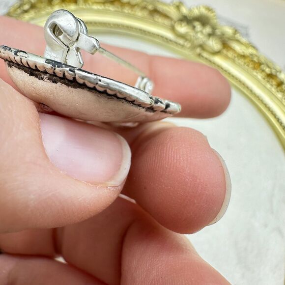 Vintage Snowman Brooch Winter Christmas Pin - Picture 6 of 6